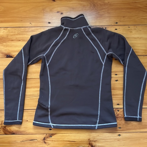Cloudveil mid layer quarter zip fleece. Size Medium. Color Brown. - Picture 8 of 13